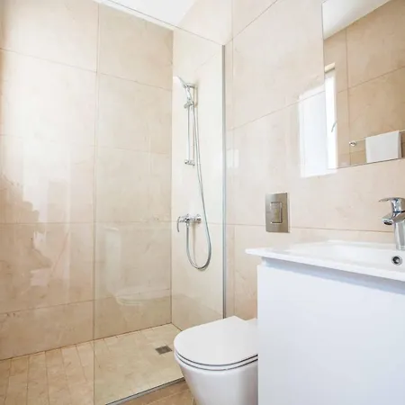 Pearl 2 Villa
